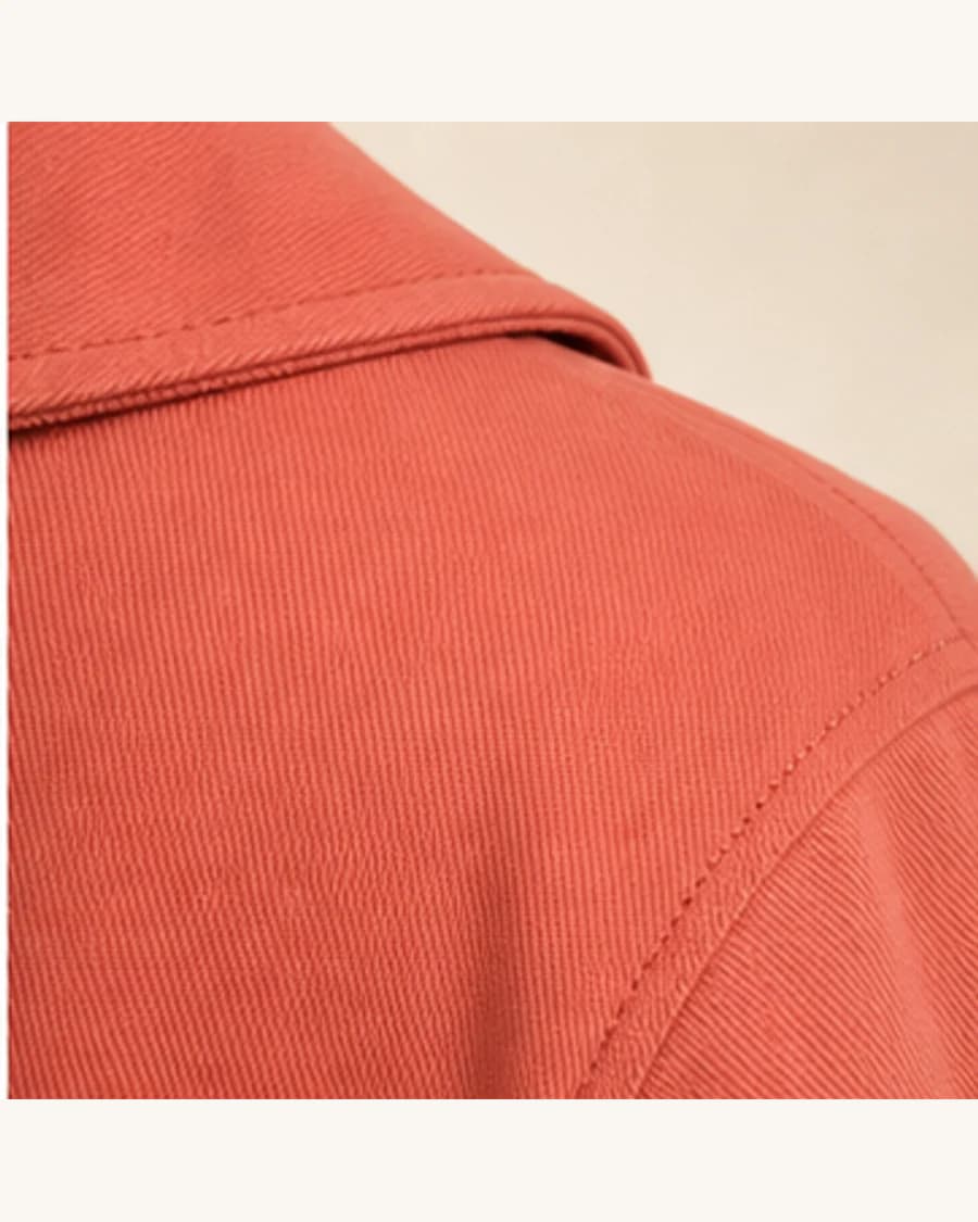 Citylight Longline Cardigan: close-up detail view