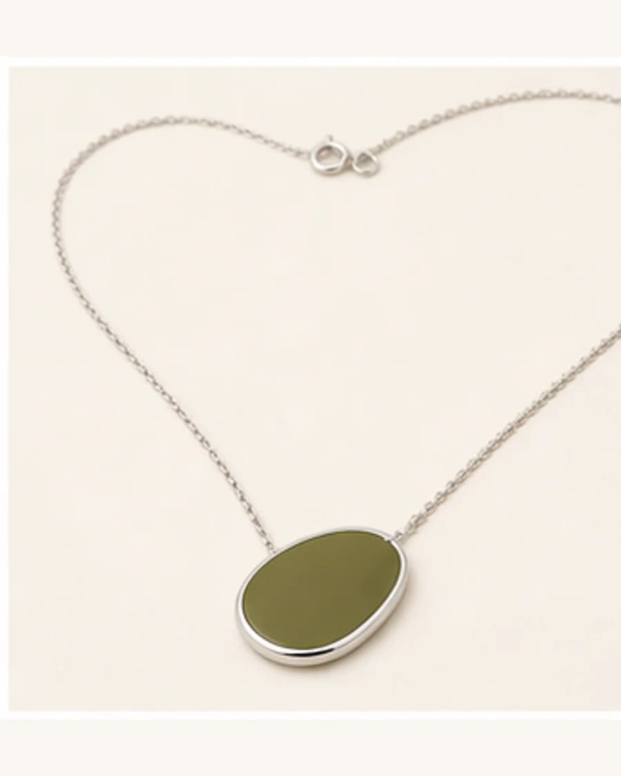 Colour Pop Pendant Necklace: product-only view
