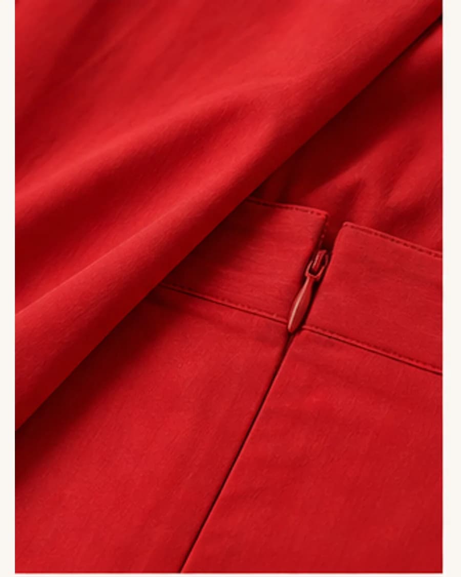 Gallery Drape Co Ord Set: close-up detail view