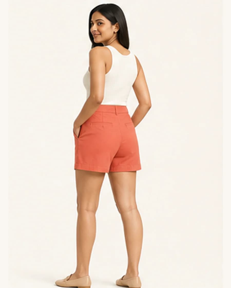 Harbour Tailored Short: three-quarter styling view