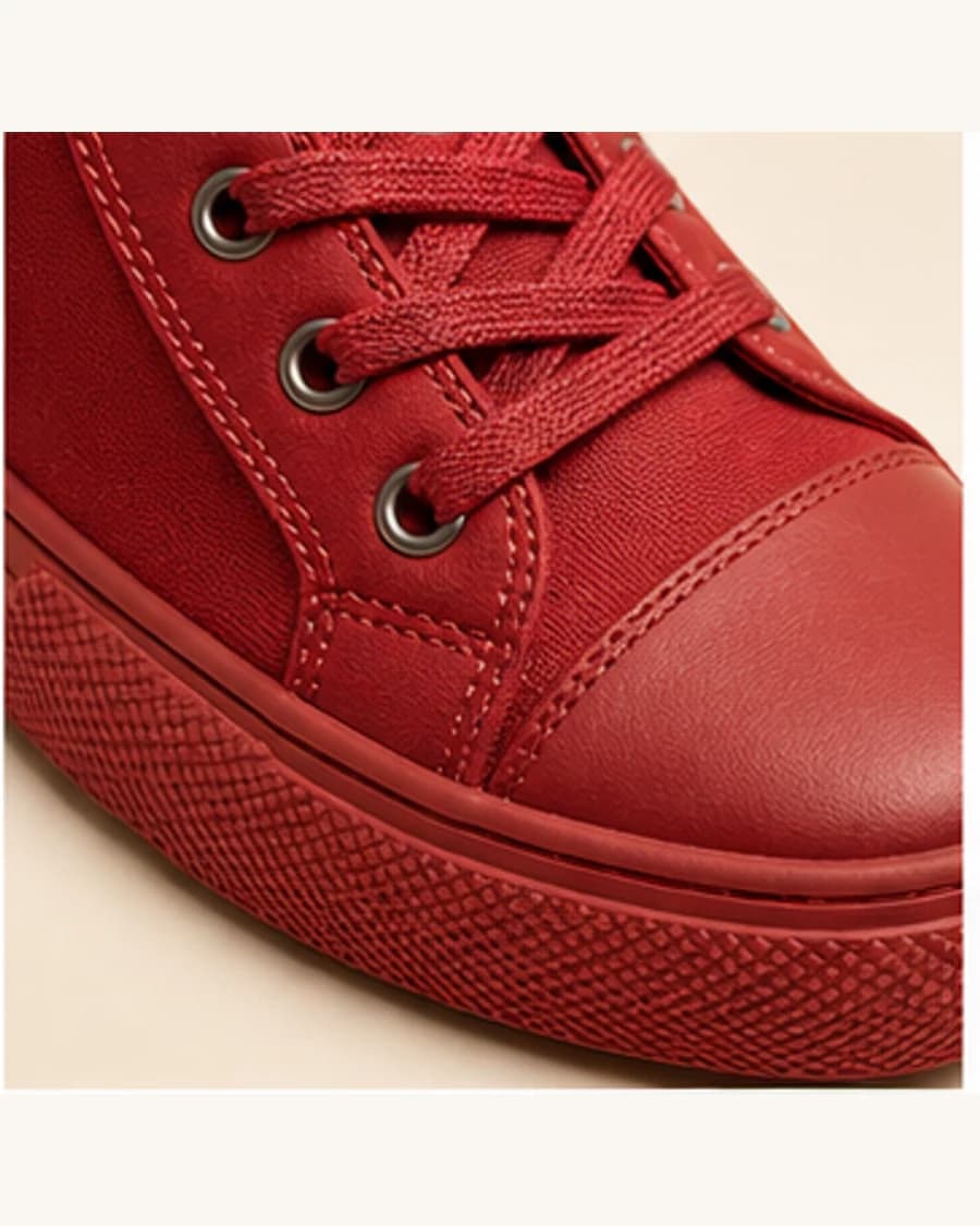 Metro Canvas High Top: close-up detail view