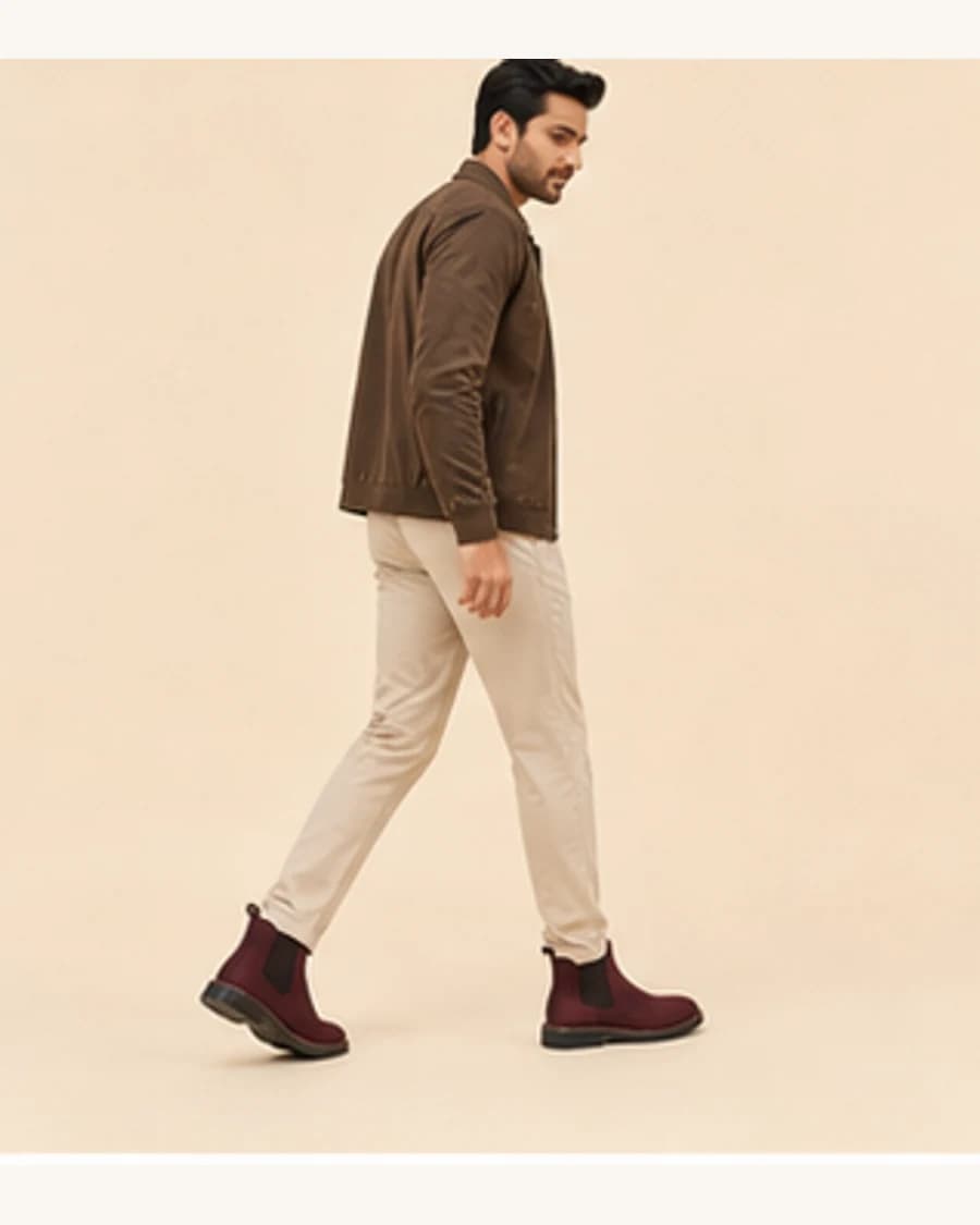 Metro Chelsea Boot: three-quarter styling view