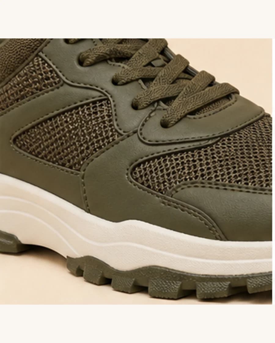 Metro Running Inspired Trainer: close-up detail view