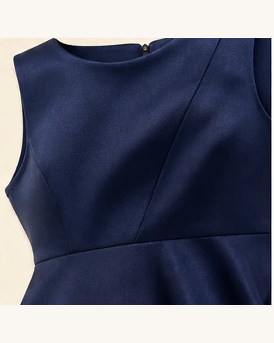 Occasion Two Piece: close-up detail view