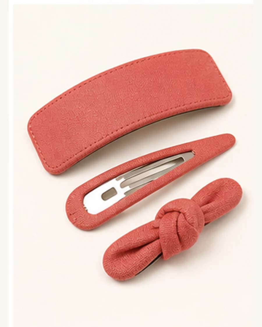 Riviera Hair Clip Set: product-only view