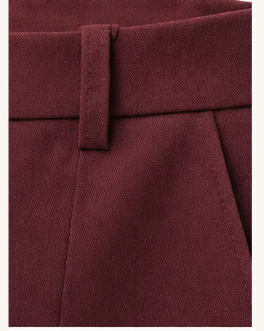 Studio Cigarette Trouser: close-up detail view