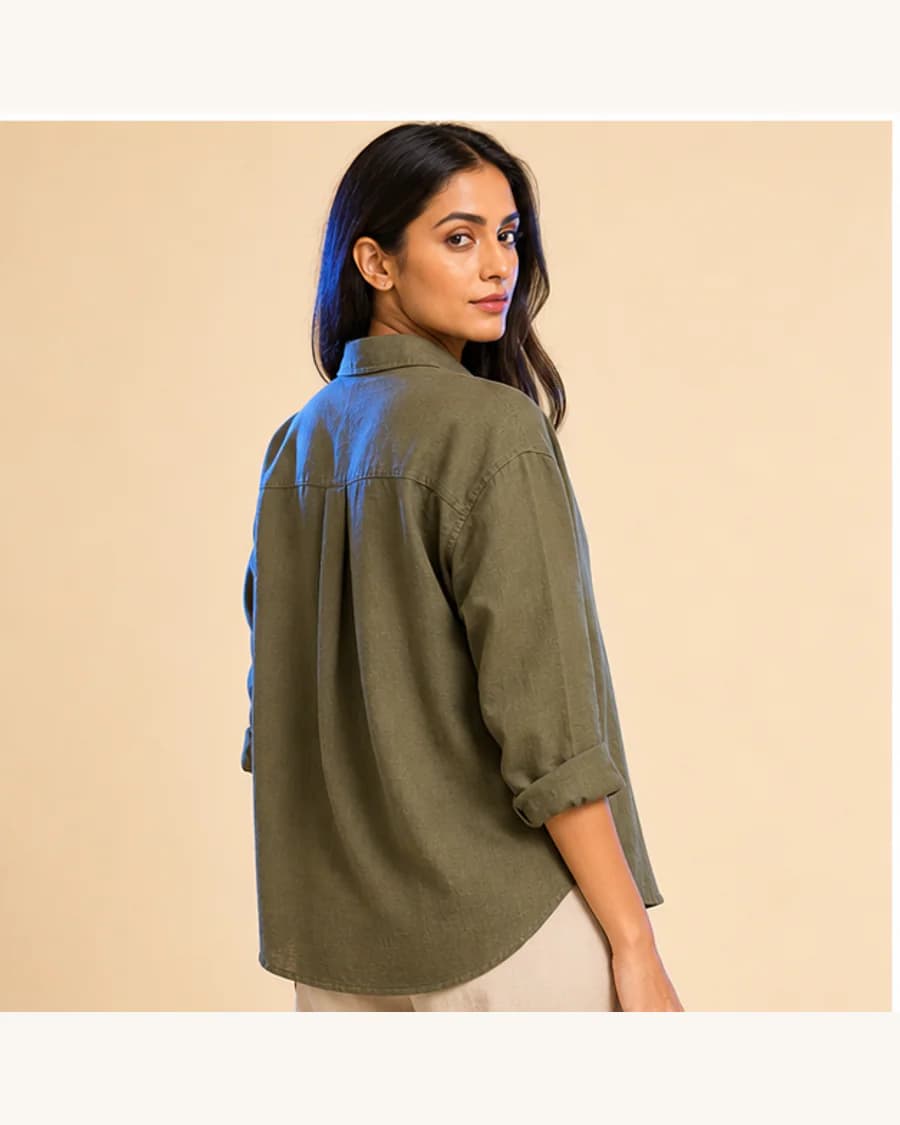 Studio Rib Relaxed Shirt: three-quarter styling view