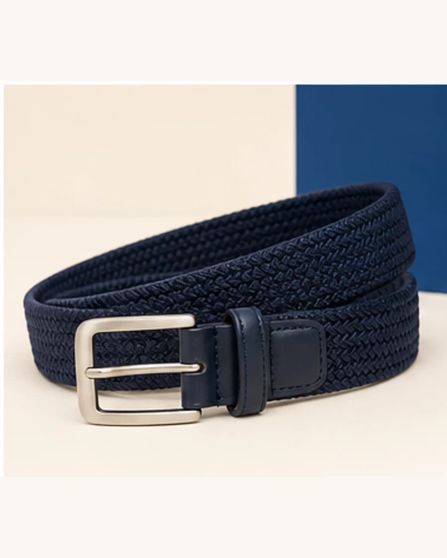 Studio Slim Belt: product-only view