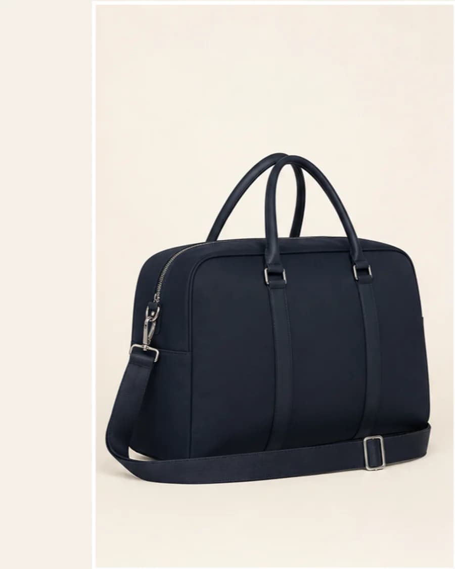 Travel Weekender: product-only view